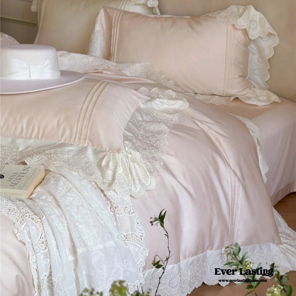 Isabelle Silky Cottage Ruffled Bedding Set / Pink Ever Lasting