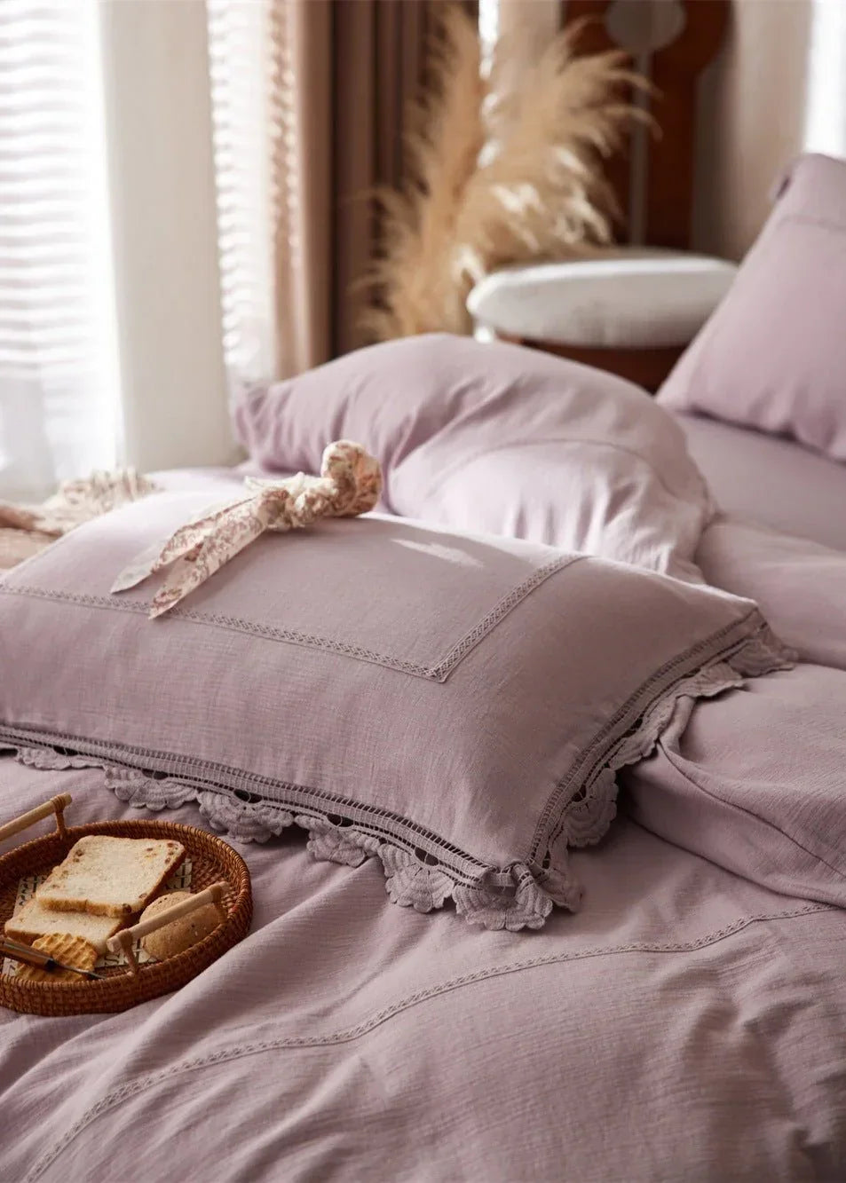 Isadora Lace Ruffle Double Gauze Bedding Set / Brown Ever Lasting