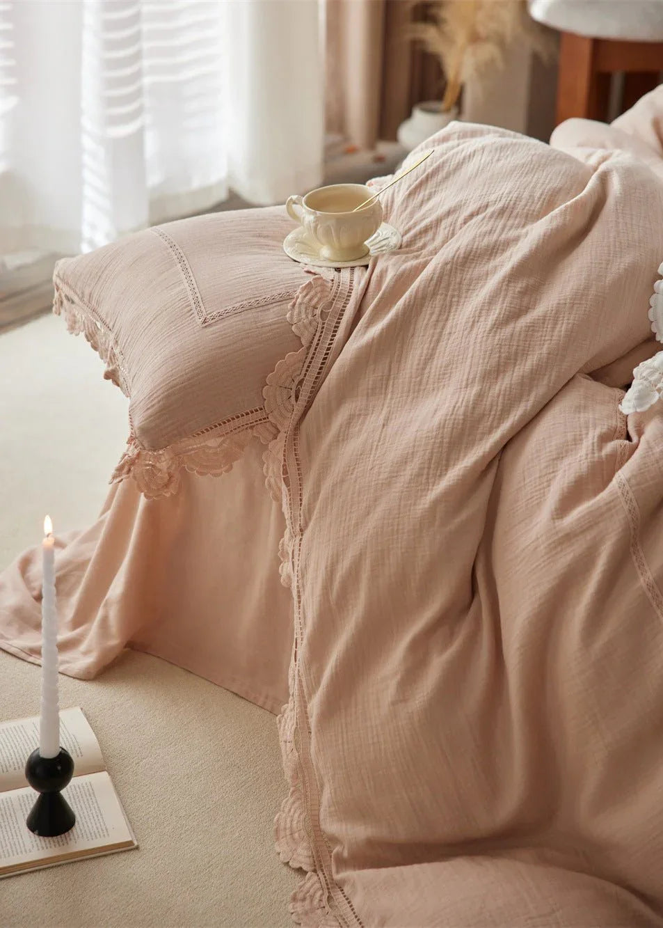 Isadora Lace Ruffle Double Gauze Bedding Set / Green Ever Lasting