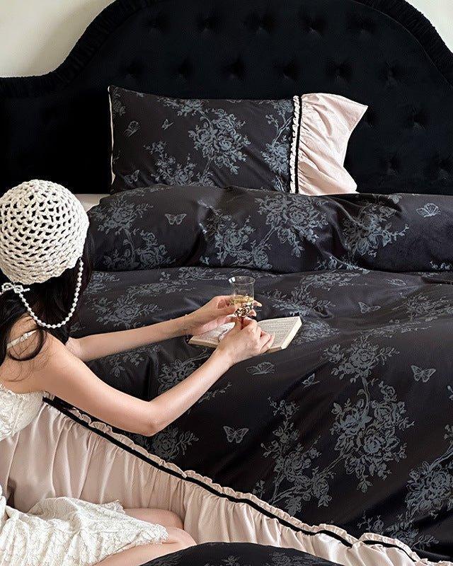 Jacquard Gilded Velvet Ruffled Bedding Set / Pink Ever Lasting