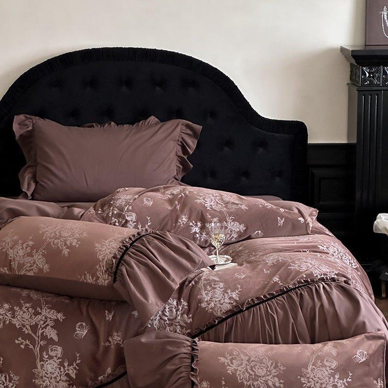 Jacquard Gilded Velvet Ruffled Bedding Set / Pink Ever Lasting