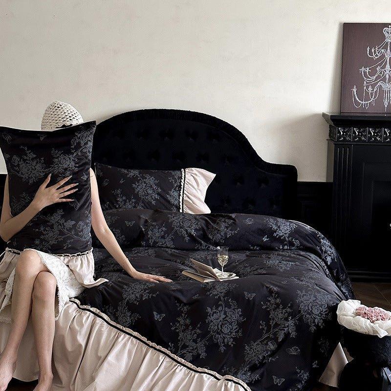 Jacquard Gilded Velvet Ruffled Bedding Set / Pink Ever Lasting