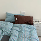 James Striped Bedding Set / Blue Ever Lasting