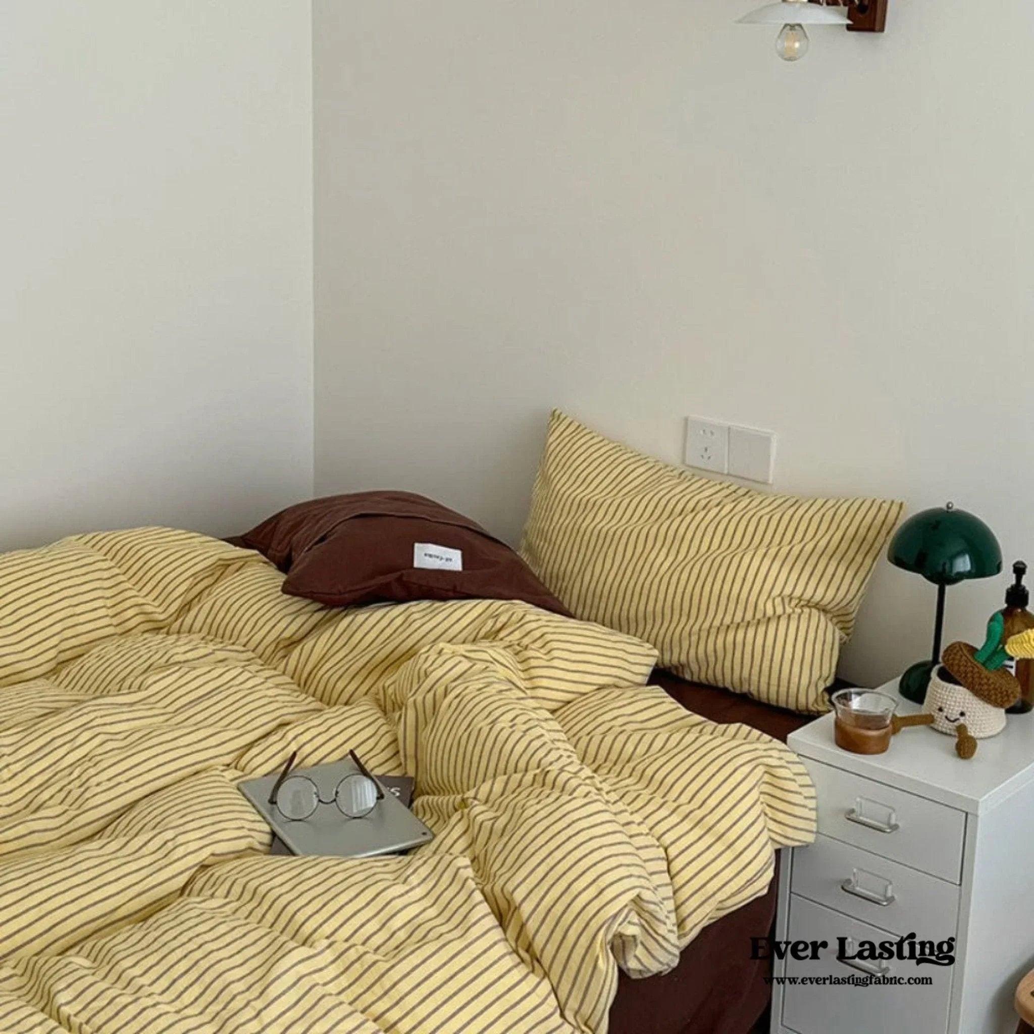 James Striped Bedding Set / Purple Ever Lasting