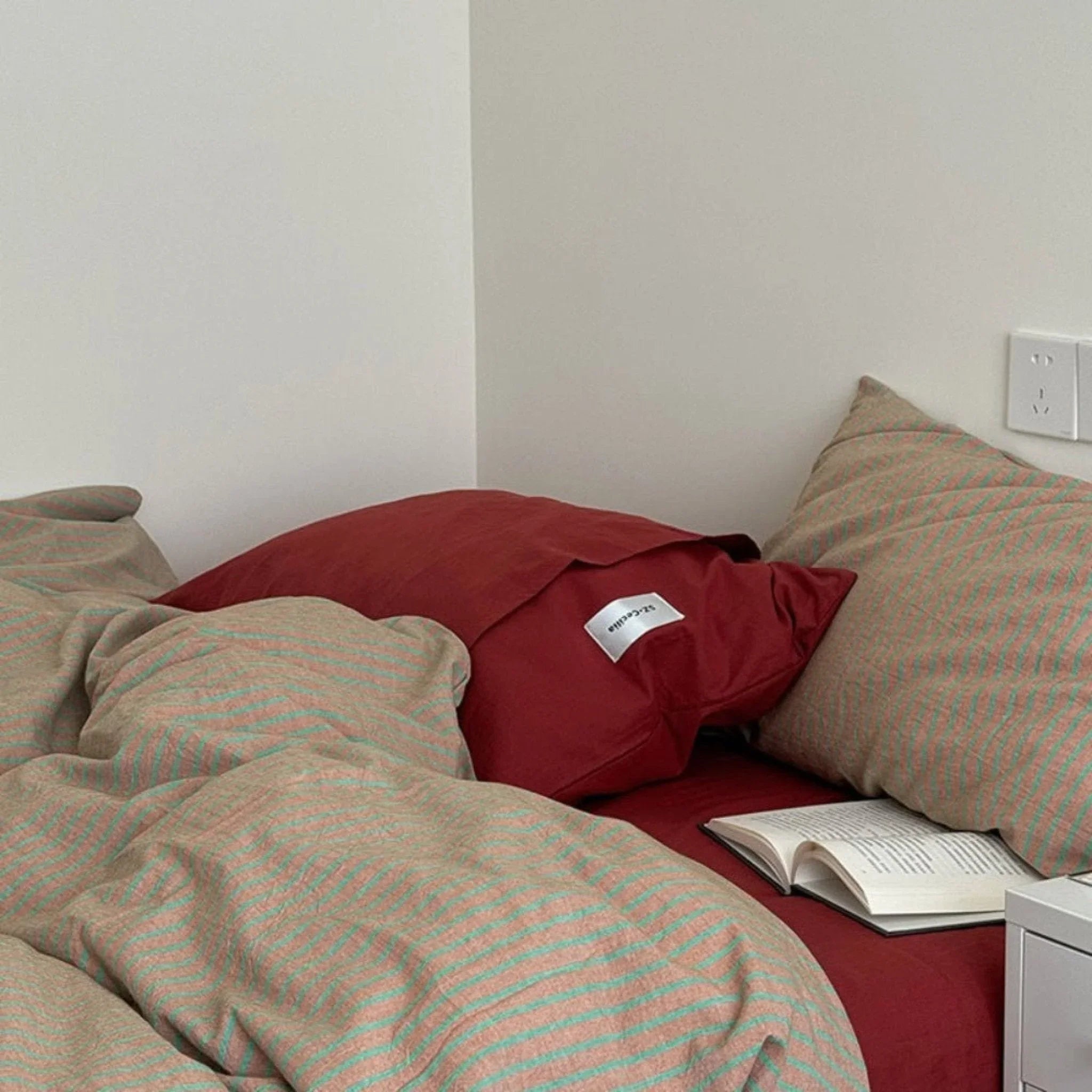 James Striped Bedding Set / Yellow