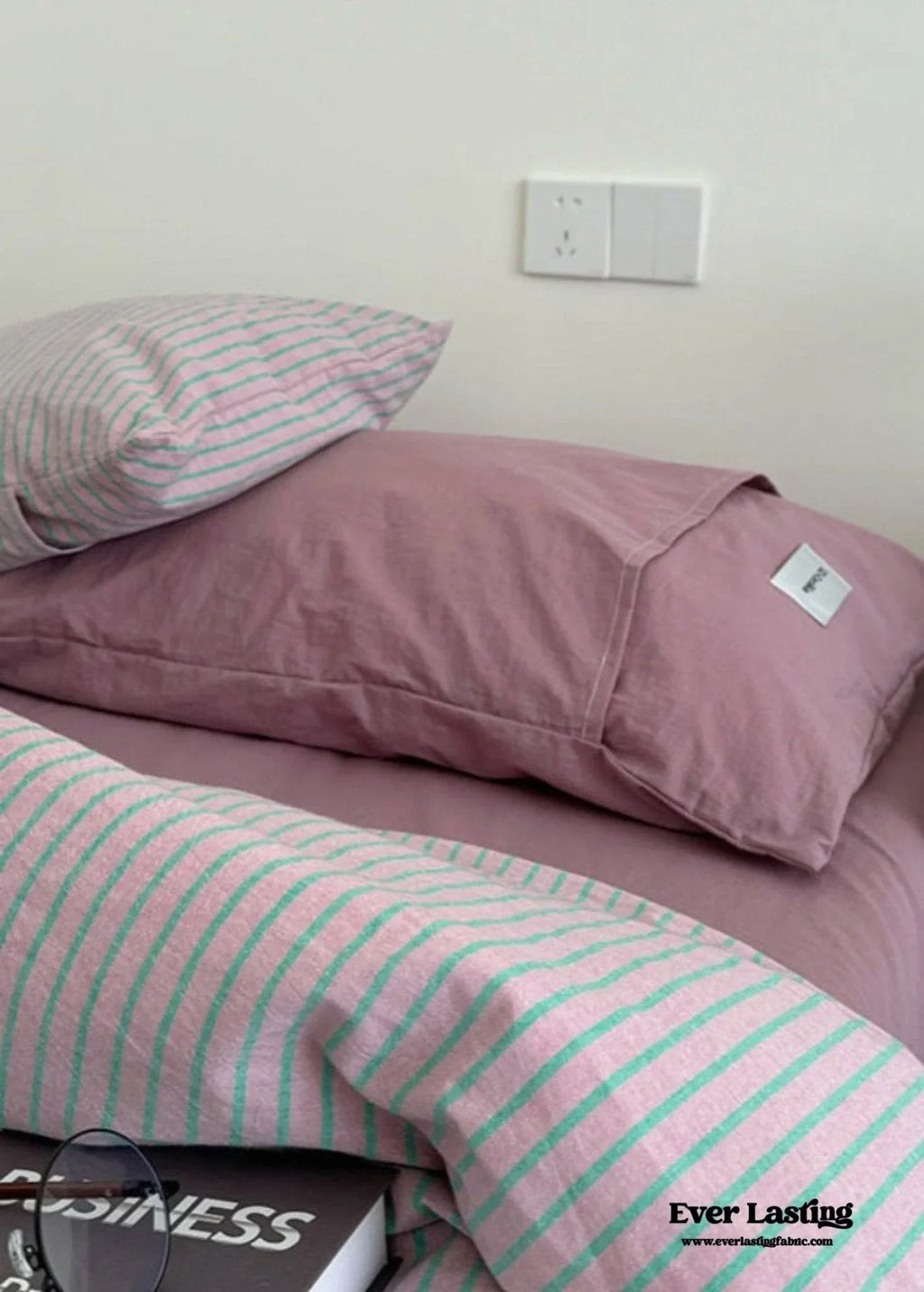 James Striped Bedding Set / Yellow Ever Lasting