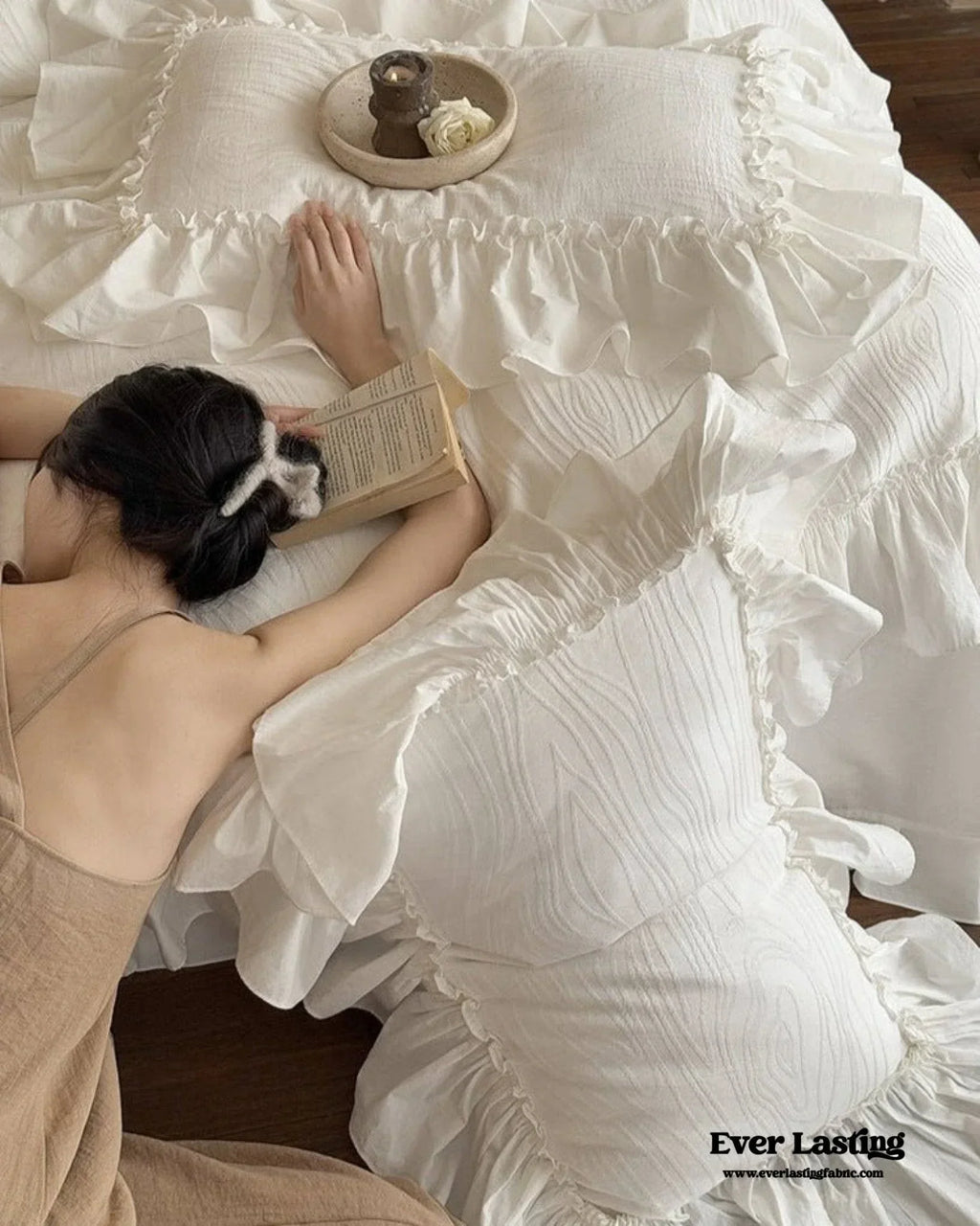 Jasmine White Ruffled Jacquard Bedding Set Ever Lasting