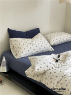 Jersey Knit Cotton Floral Bedding Set / White + Dark Blue Ever Lasting