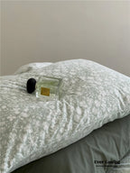 Jersey Knit Cotton Floral Bedding Set / White + Dark Blue Ever Lasting