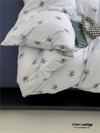 Jersey Knit Cotton Floral Bedding Set / White + Dark Blue Ever Lasting