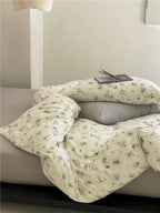 Jersey Knit Cotton Floral Bedding Set / White + Dark Blue Ever Lasting