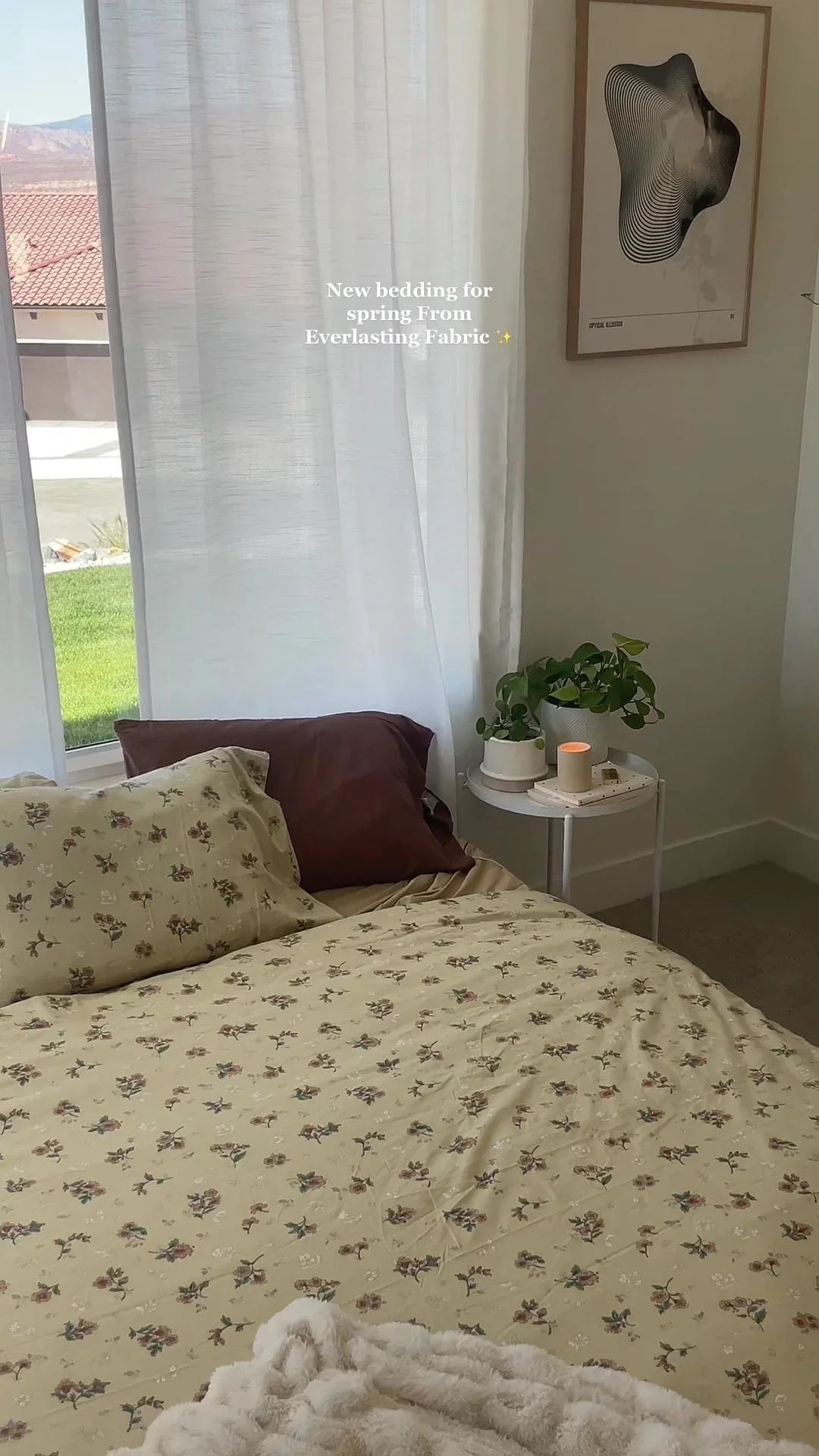 Jersey Knit Cotton Floral Bedding Set / White + Dark Blue Ever Lasting