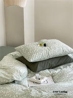Jersey Knit Cotton Floral Bedding Set / White + Dark Blue Ever Lasting