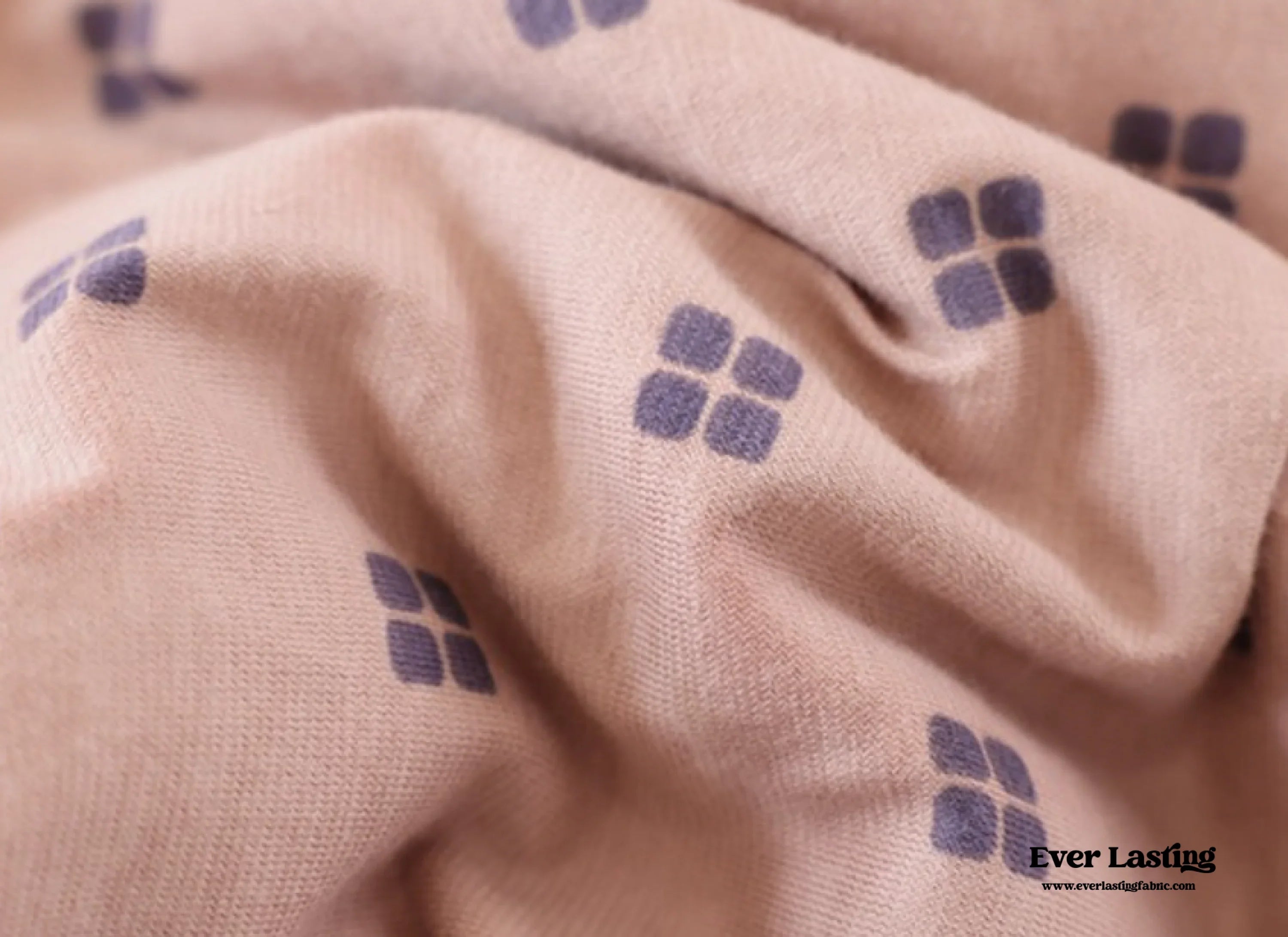 Jersey Knit Dotted Bedding Set / Pink Ever Lasting