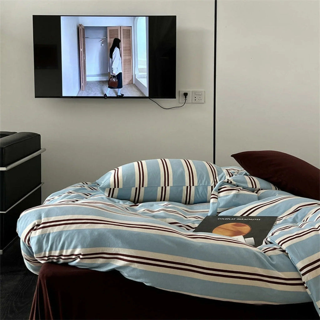 Jersey Knit Retro Stripe Bedding Set / Blue + Burgundy Ever Lasting