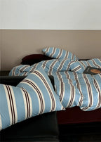 Jersey Knit Retro Stripe Bedding Set / Blue + Burgundy Ever Lasting