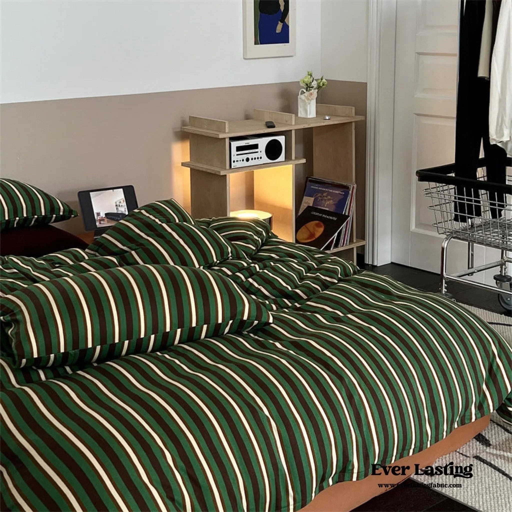 Jersey Knit Retro Stripe Bedding Set / Green + Brown Ever Lasting