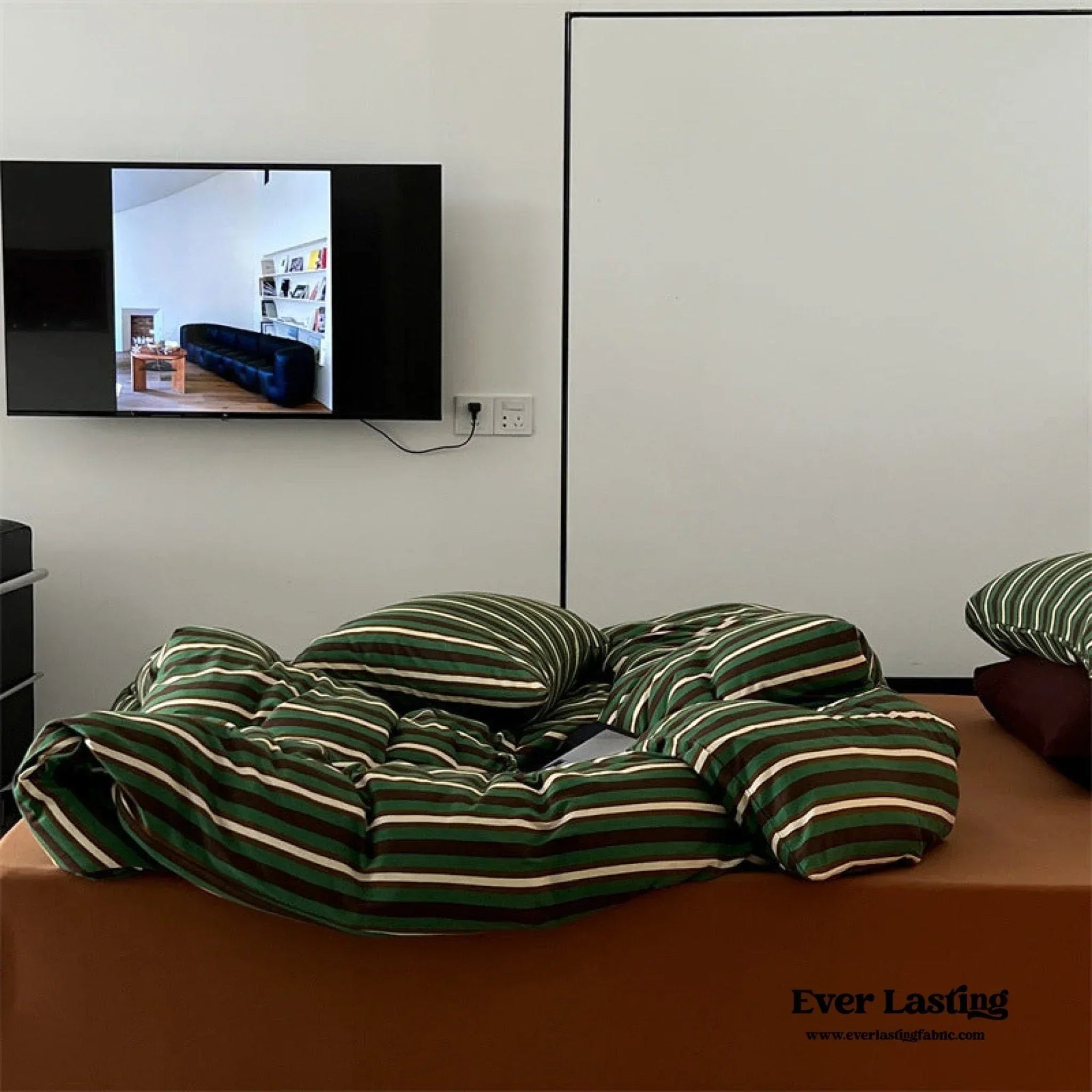 Jersey Knit Retro Stripe Bedding Set / Green + Brown Ever Lasting