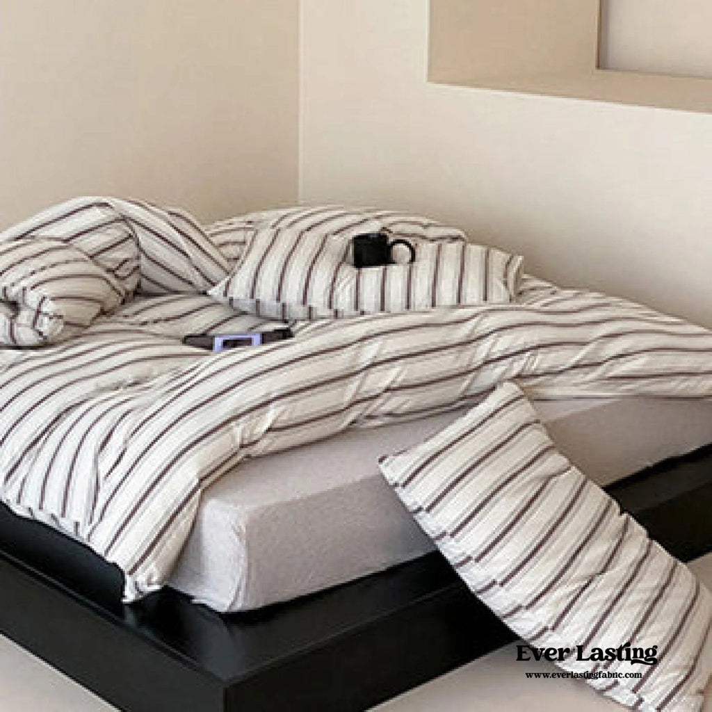 Jersey Knit Stripe Bedding Set / White Pink Ever Lasting