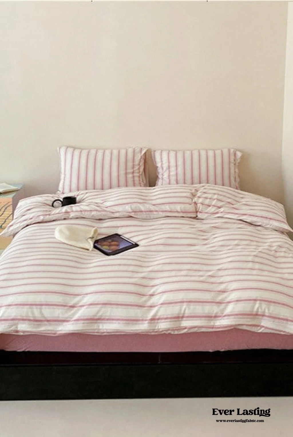 Jersey Knit Stripe Bedding Set / White Pink Ever Lasting