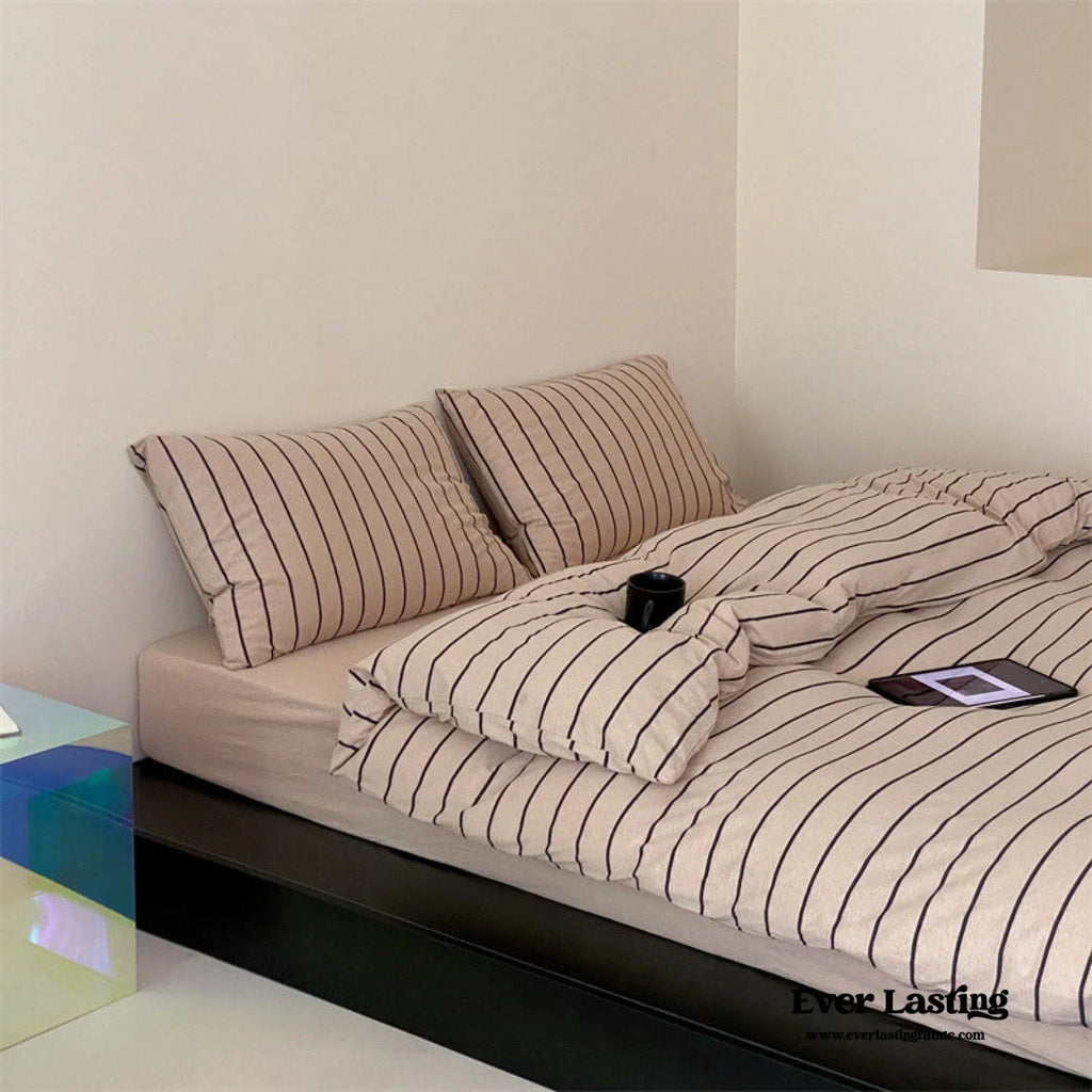 Jersey Knit Stripe Bedding Set / White Pink Ever Lasting