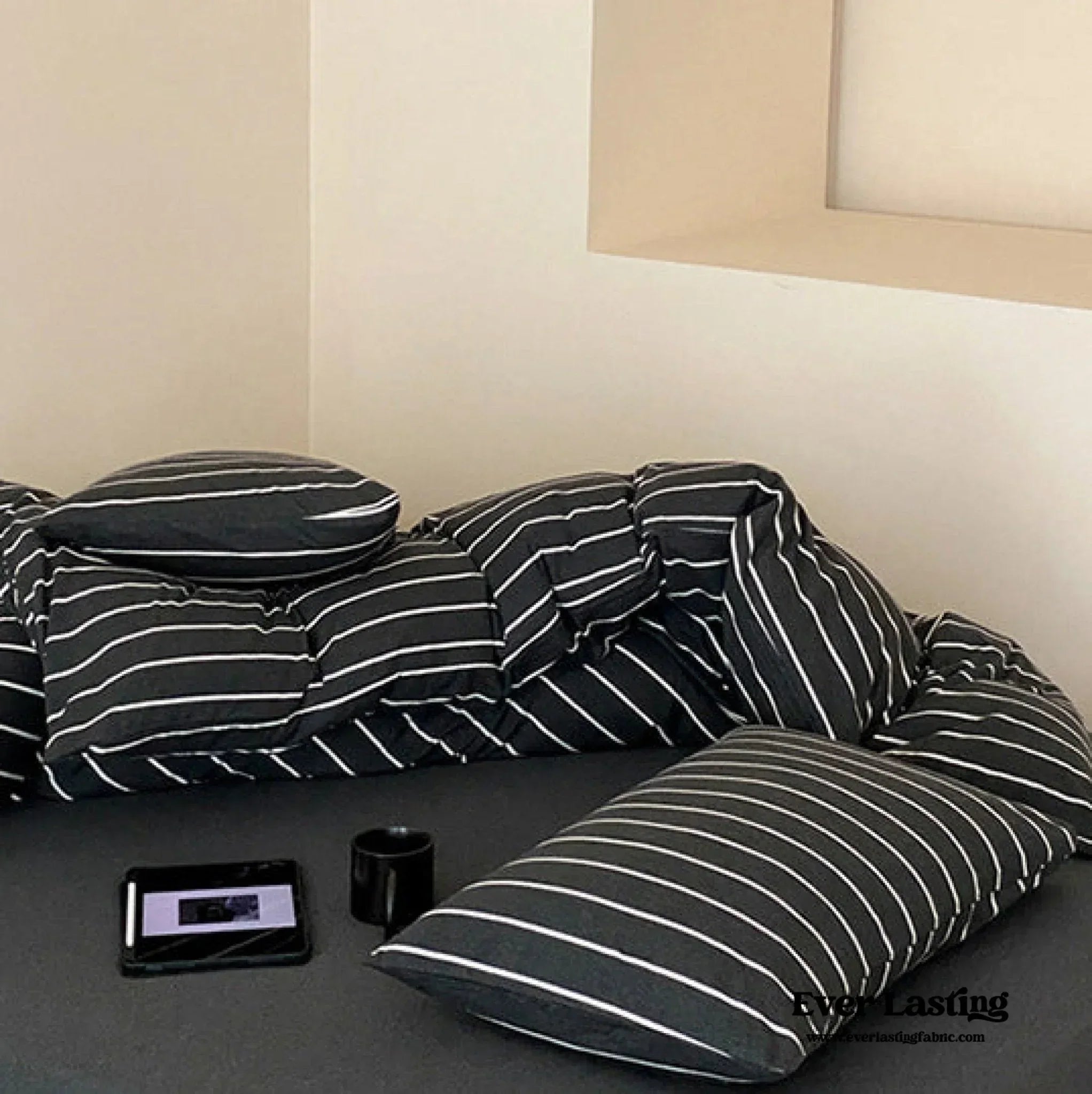 Jersey Knit Stripe Bedding Set / White Pink Ever Lasting