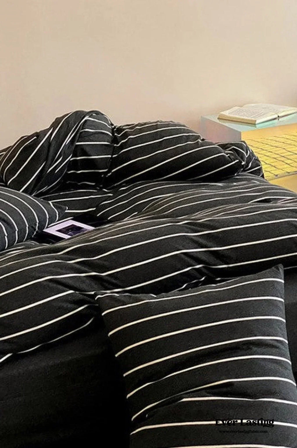 Jersey Knit Stripe Bedding Set / White Pink Ever Lasting