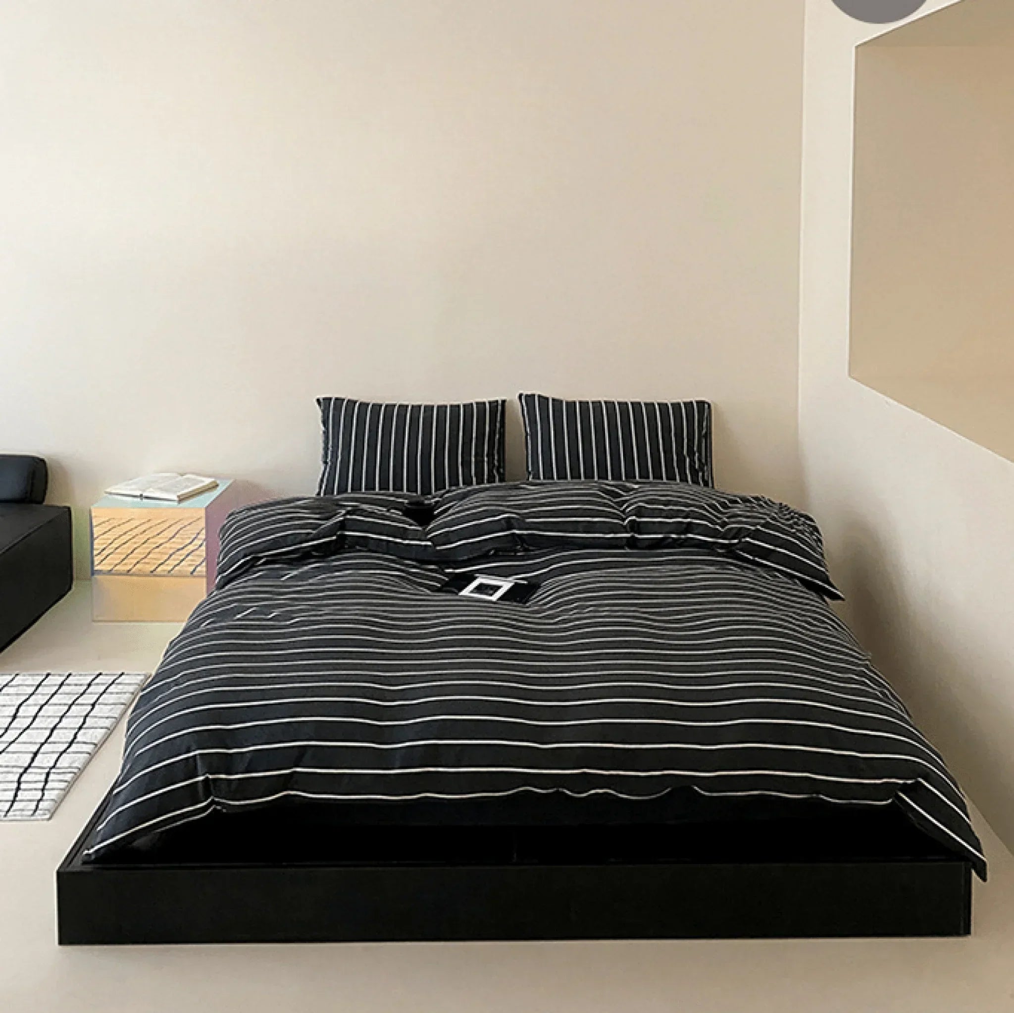 Jersey Knit Stripe Bedding Set / White Pink Ever Lasting