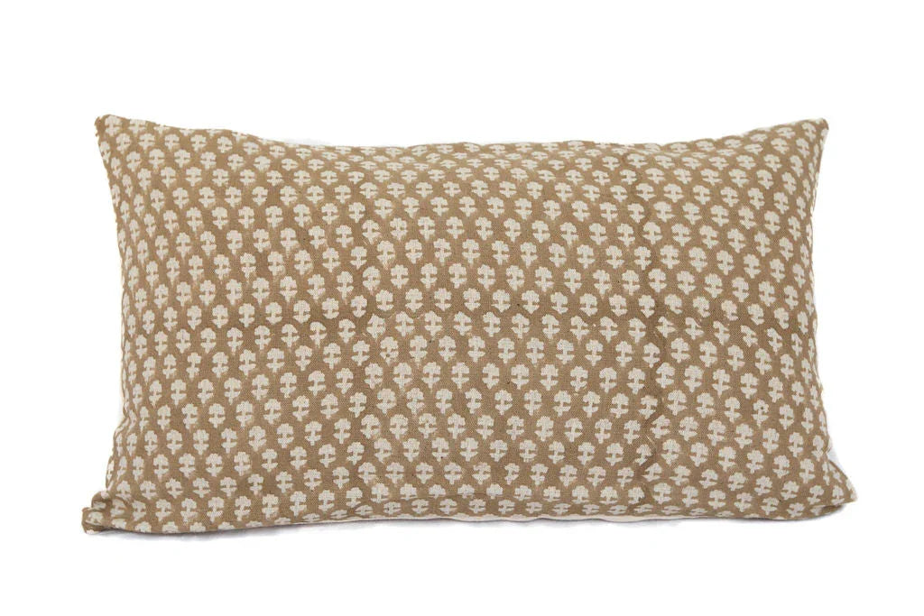 Jes, back view - House Of Avana