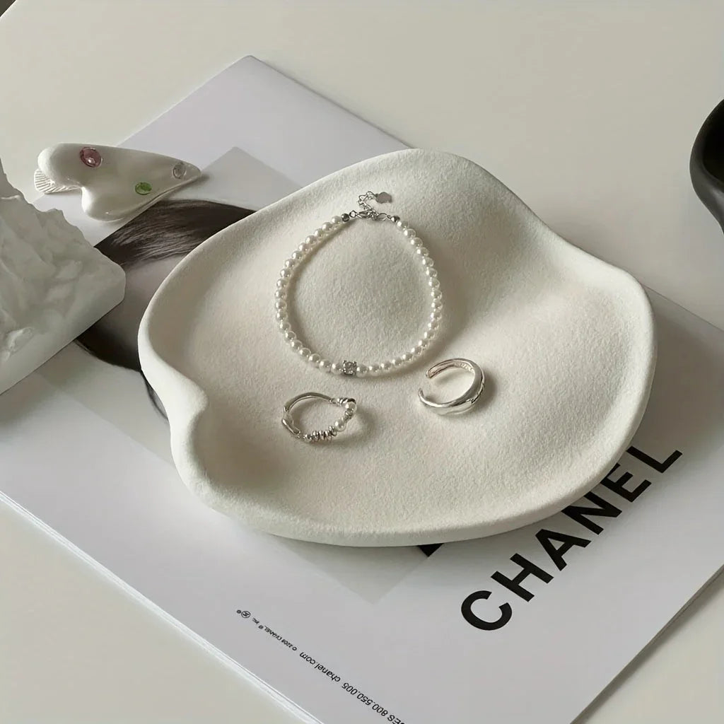 Jewelry Tray - Multifunctional Ceramic Black, side view - House Of Avana [[SKU:HOA-BAT-403]]