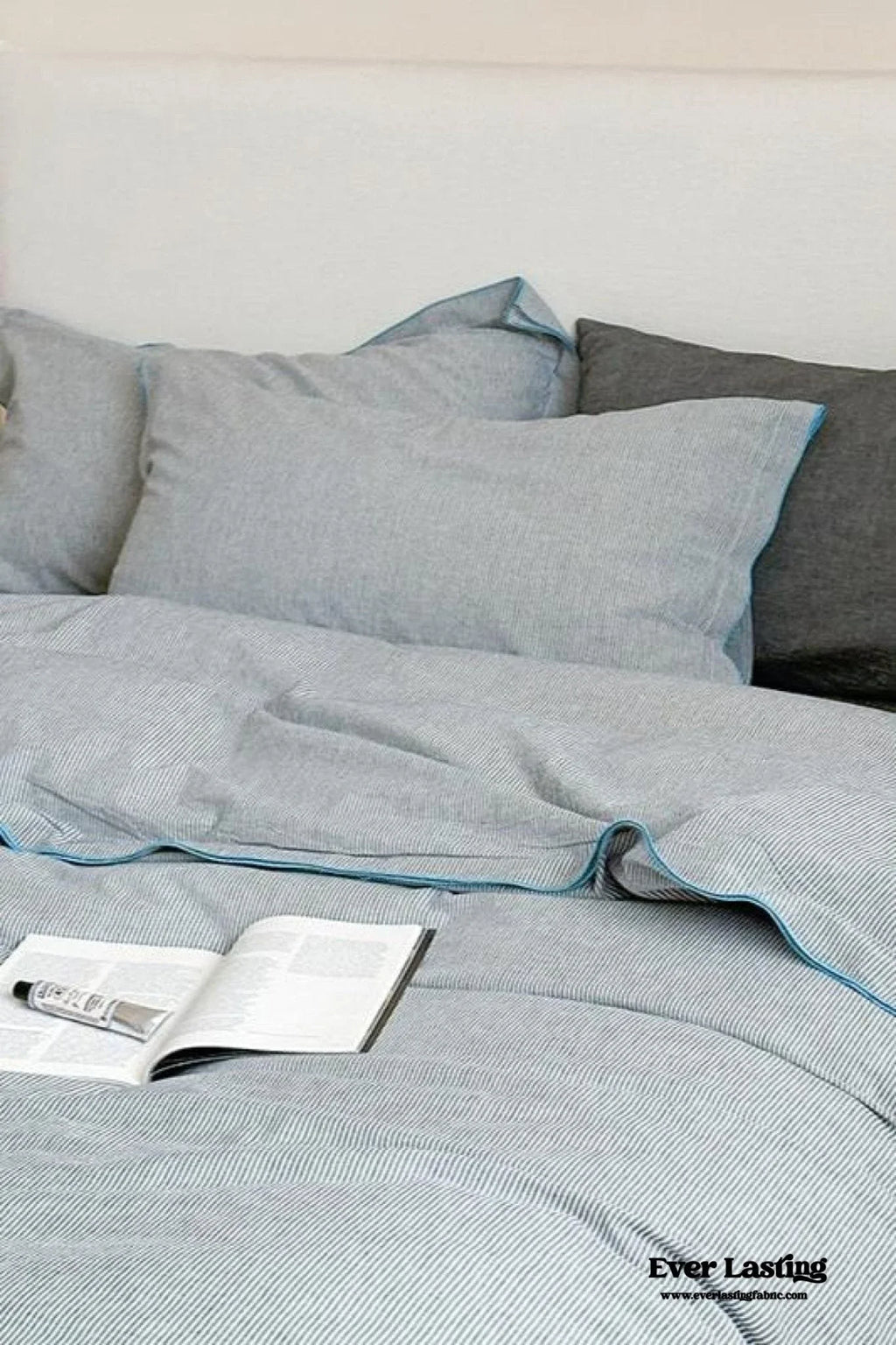 Joce Striped Bedding Set / Blue
