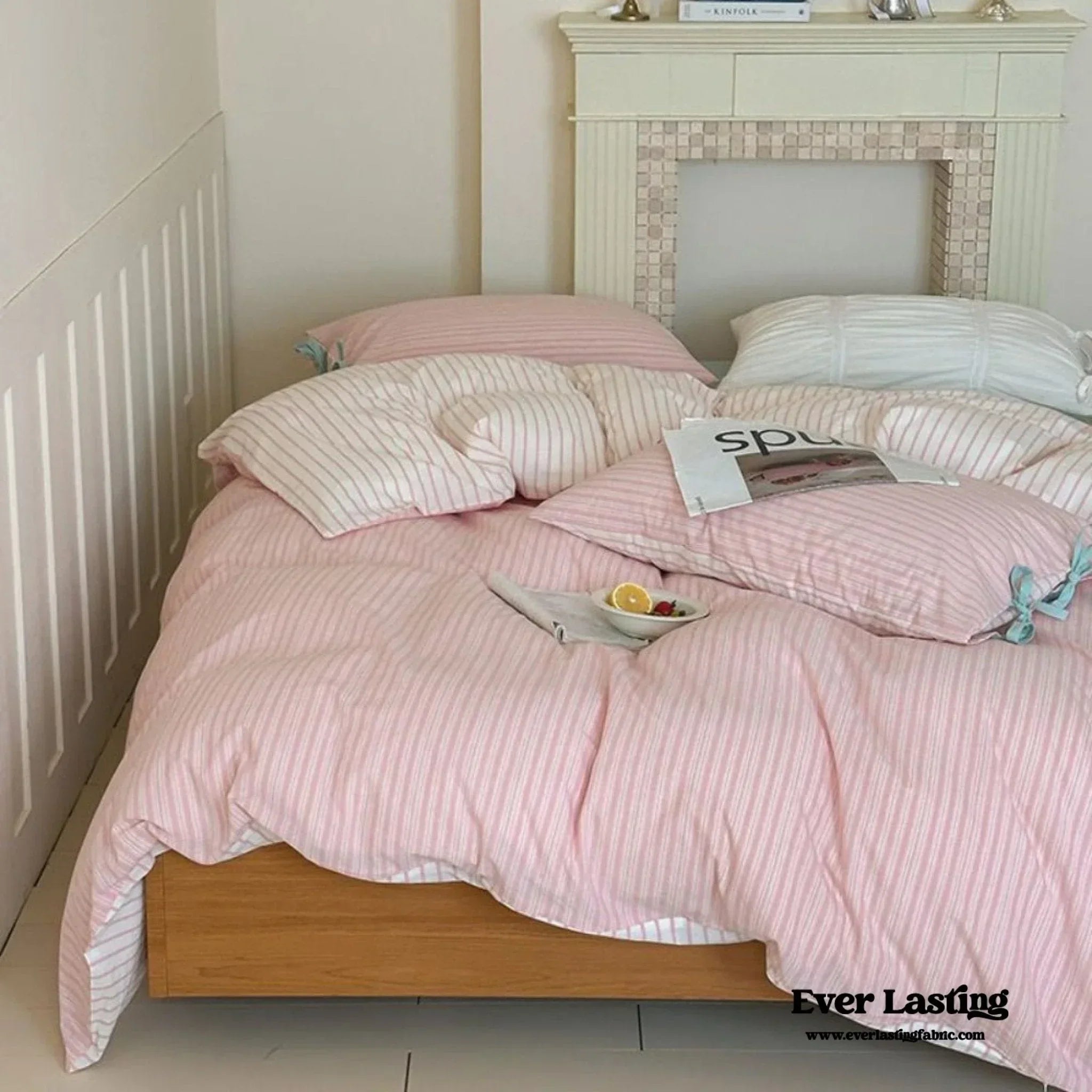 Josie Bow Tied Striped Bedding Set / Cream Ever Lasting