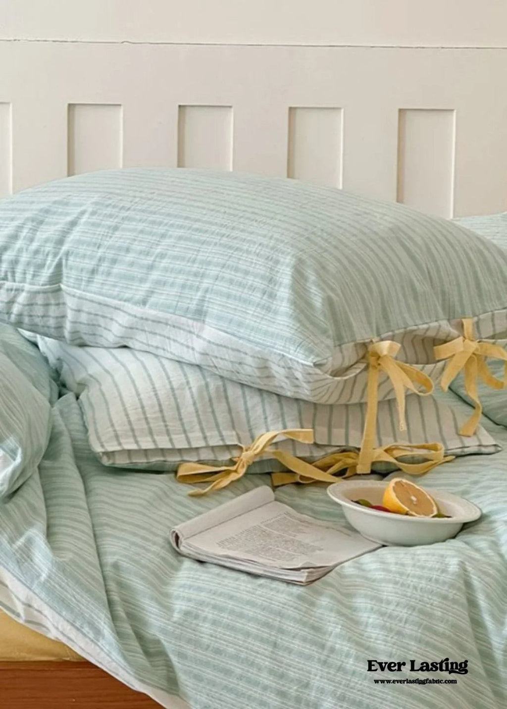 Josie Bow Tied Striped Bedding Set / Gray Ever Lasting