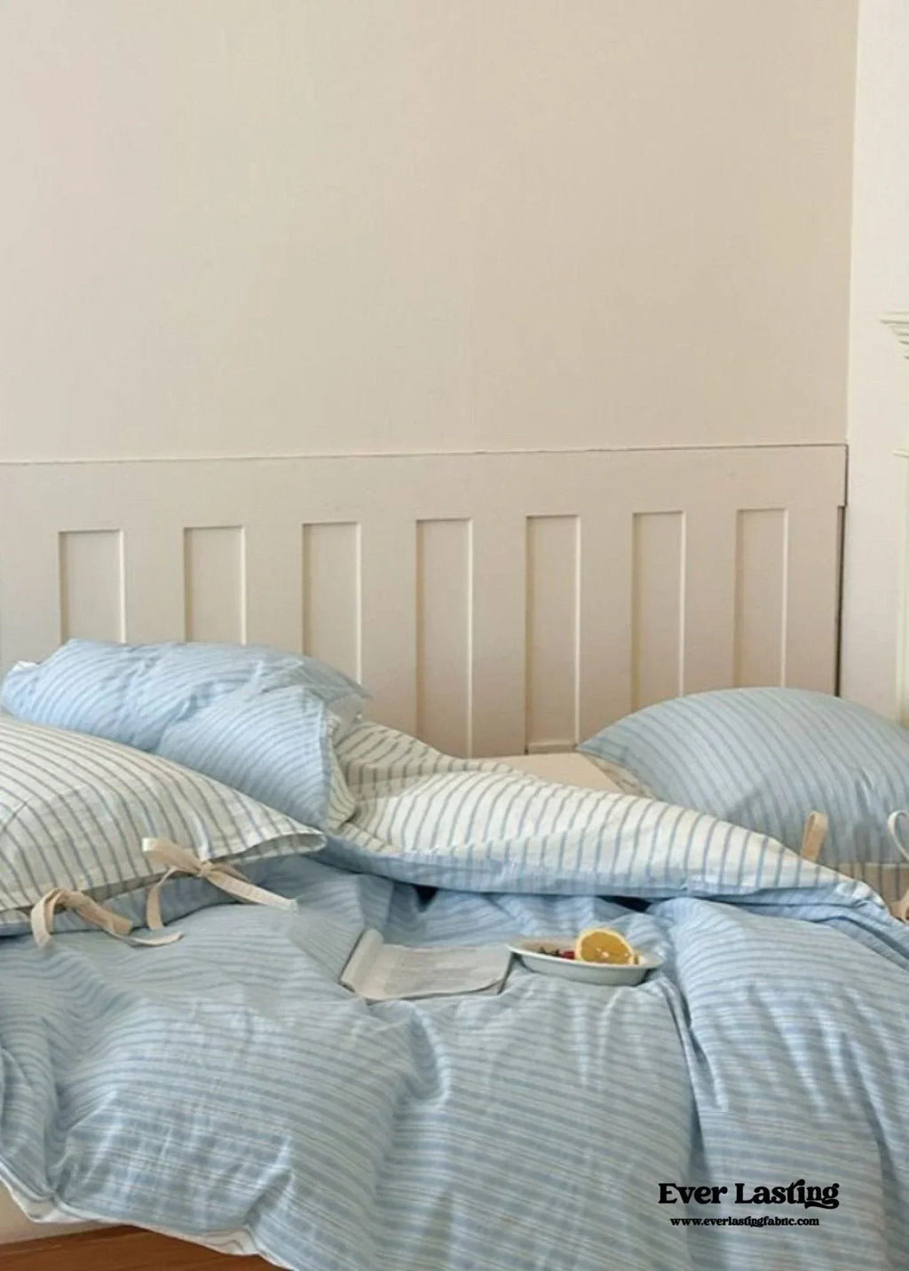 Josie Bow Tied Striped Bedding Set / Gray Ever Lasting