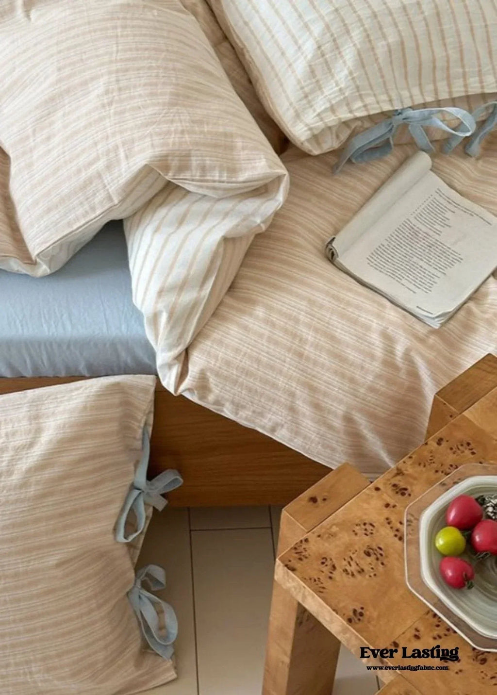 Josie Bow Tied Striped Bedding Set / Gray Ever Lasting