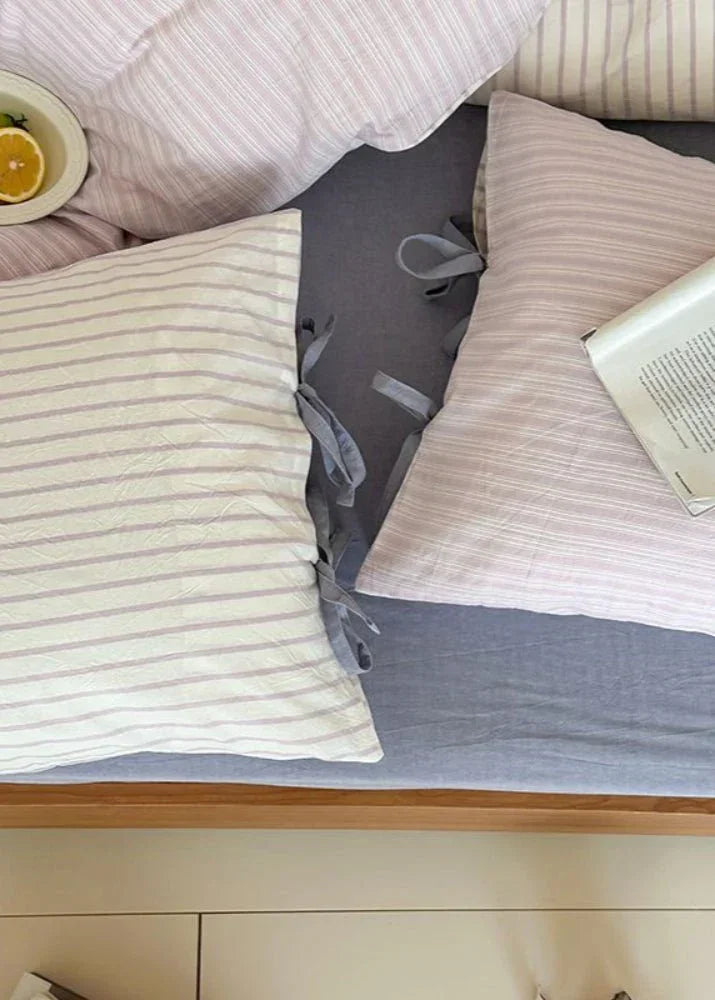 Josie Bow Tied Striped Bedding Set / Green Ever Lasting