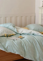 Josie Bow Tied Striped Bedding Set / Green Ever Lasting