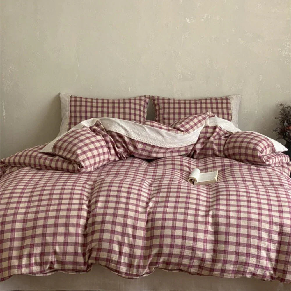 June Lace Double Gauze Gingham Bedding Set / Red Ever Lasting