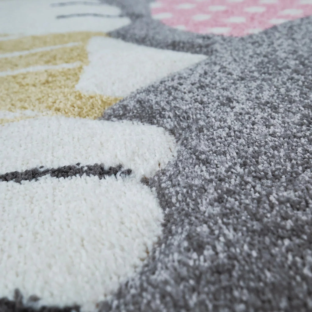 Kids Rug Elaya for Nursery Happy Animals in Cream Pastel, top view - House Of Avana