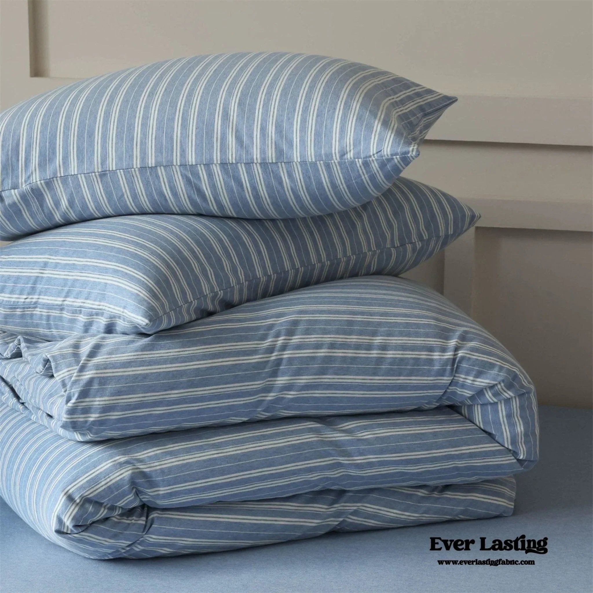 Leo Striped Jersey Knit Cotton Bedding Set / Blue Ever Lasting