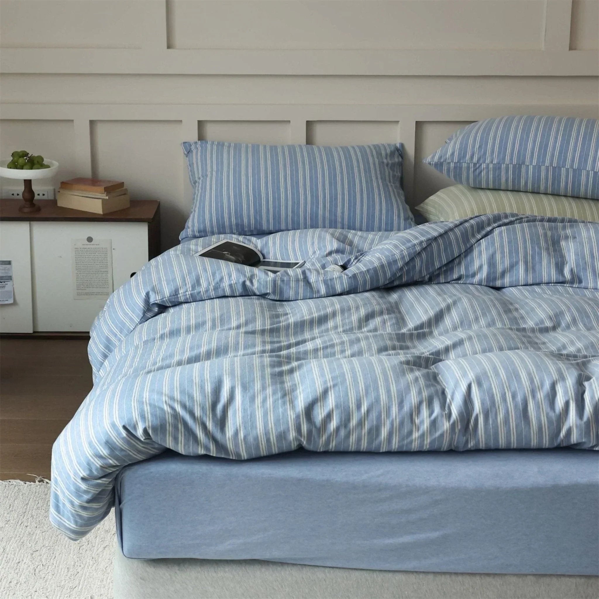 Leo Striped Jersey Knit Cotton Bedding Set / Blue Ever Lasting