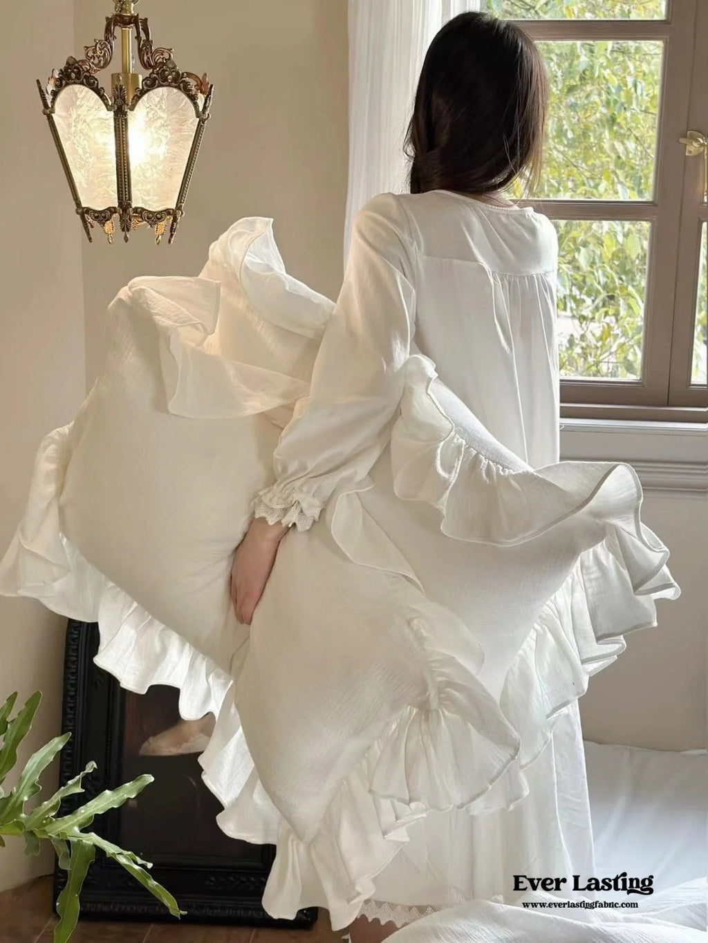 Liliane Elegant Ruffle Double Gauze Bedding Set / Hollow Out Ever Lasting