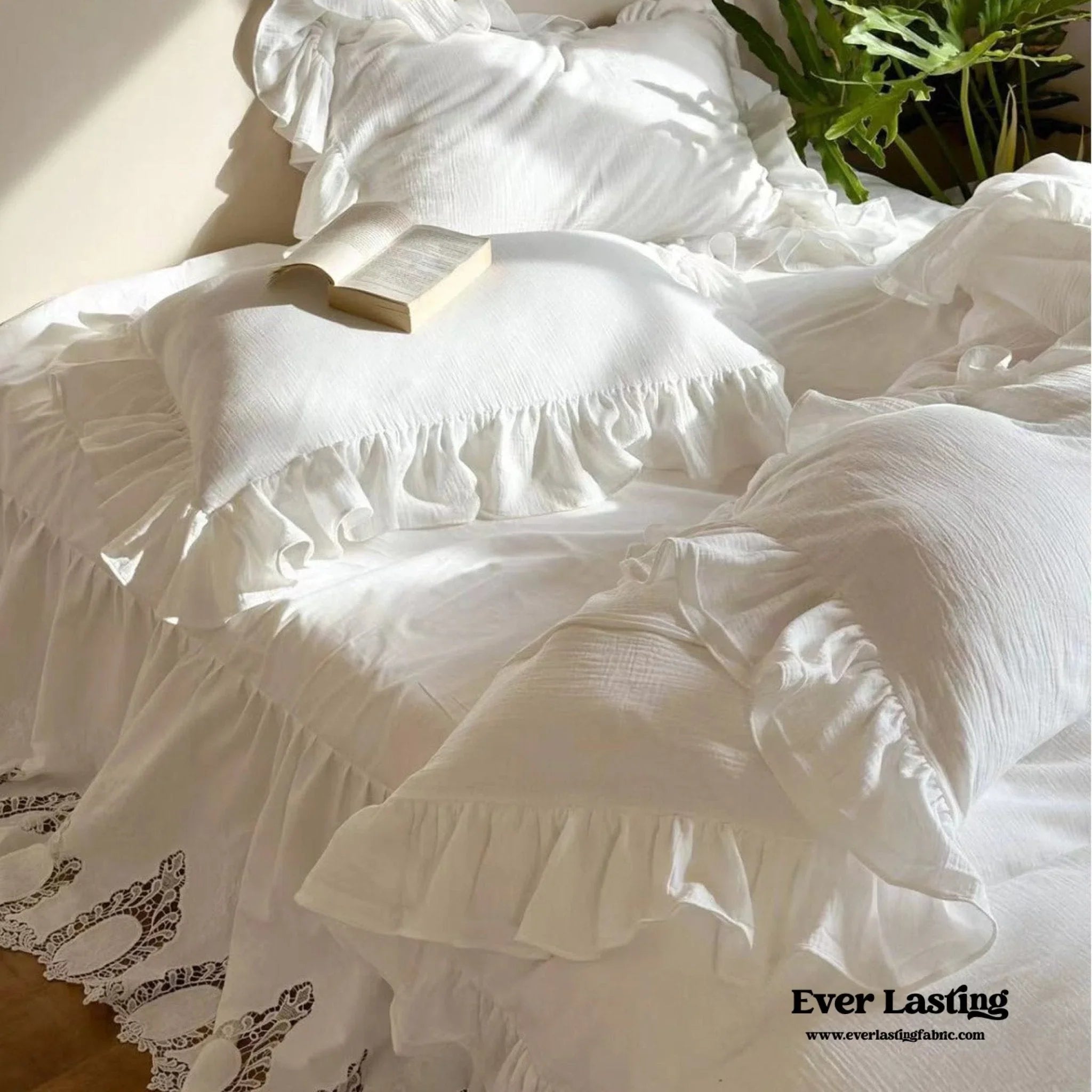 Liliane Elegant Ruffle Double Gauze Bedding Set / Hollow Out Ever Lasting