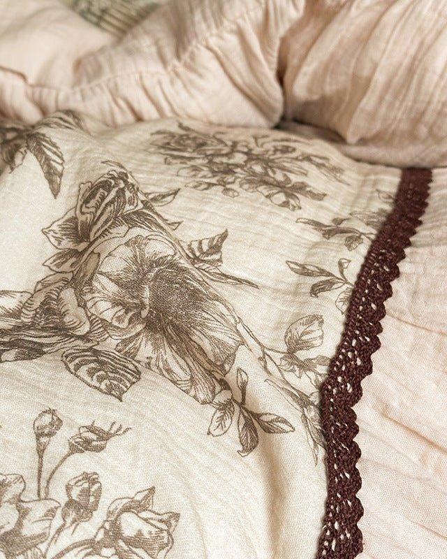 Lillian Retro Floral Ruffle Bedding Set Ever Lasting