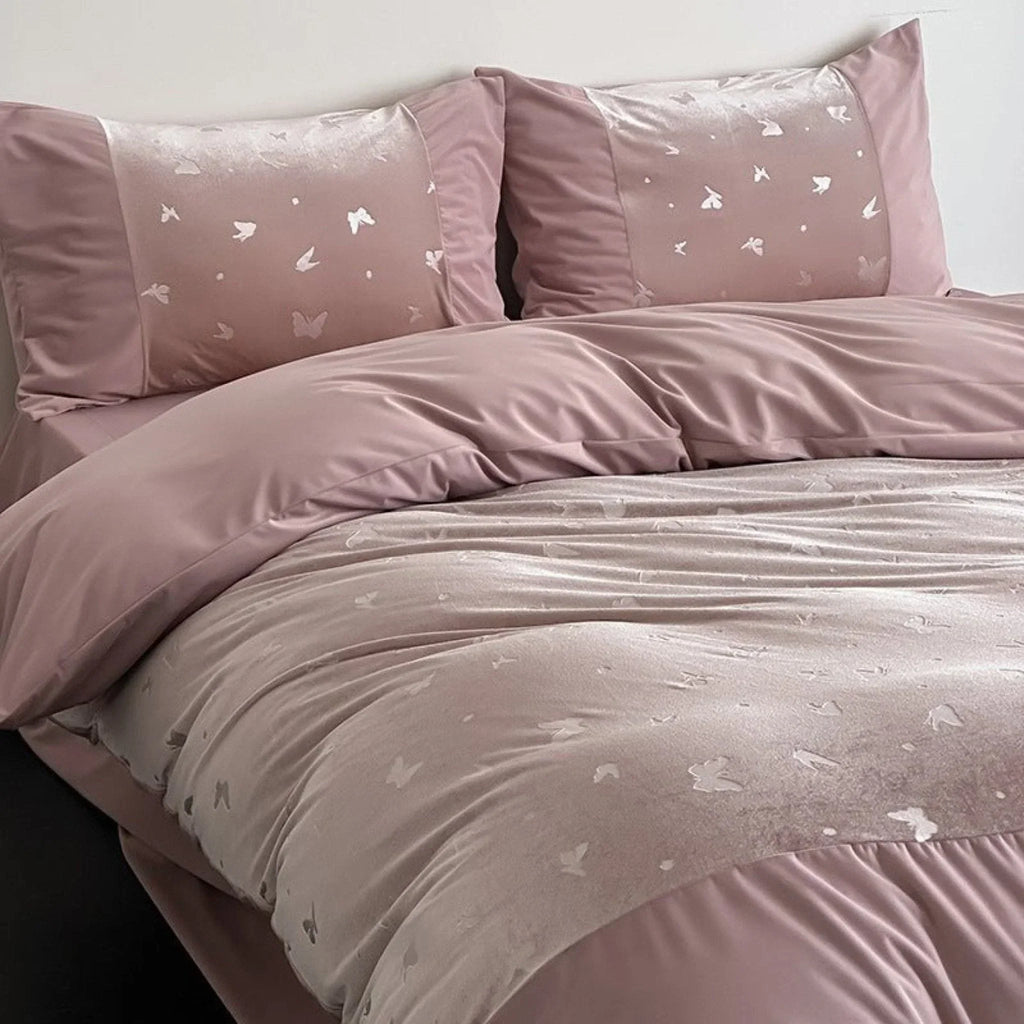 Lilou Velvet Butterfly Bedding Set / Pink Blush Ever Lasting