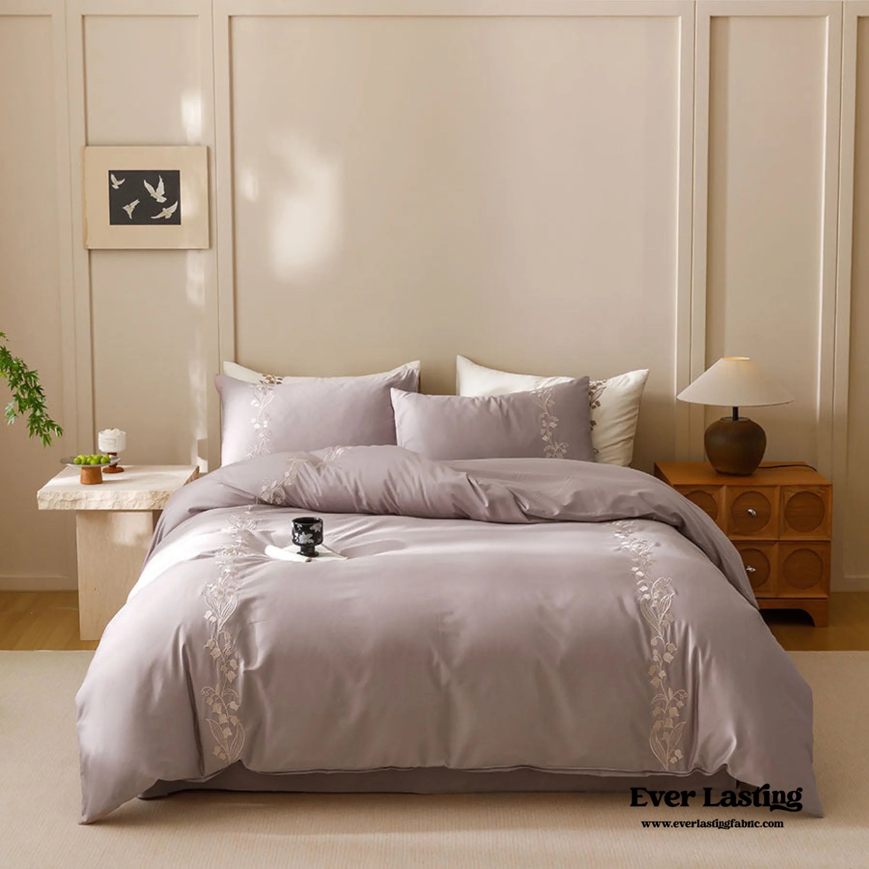 Lily of the Valley Embroidered Silky Bedding Set / Brown Ever Lasting