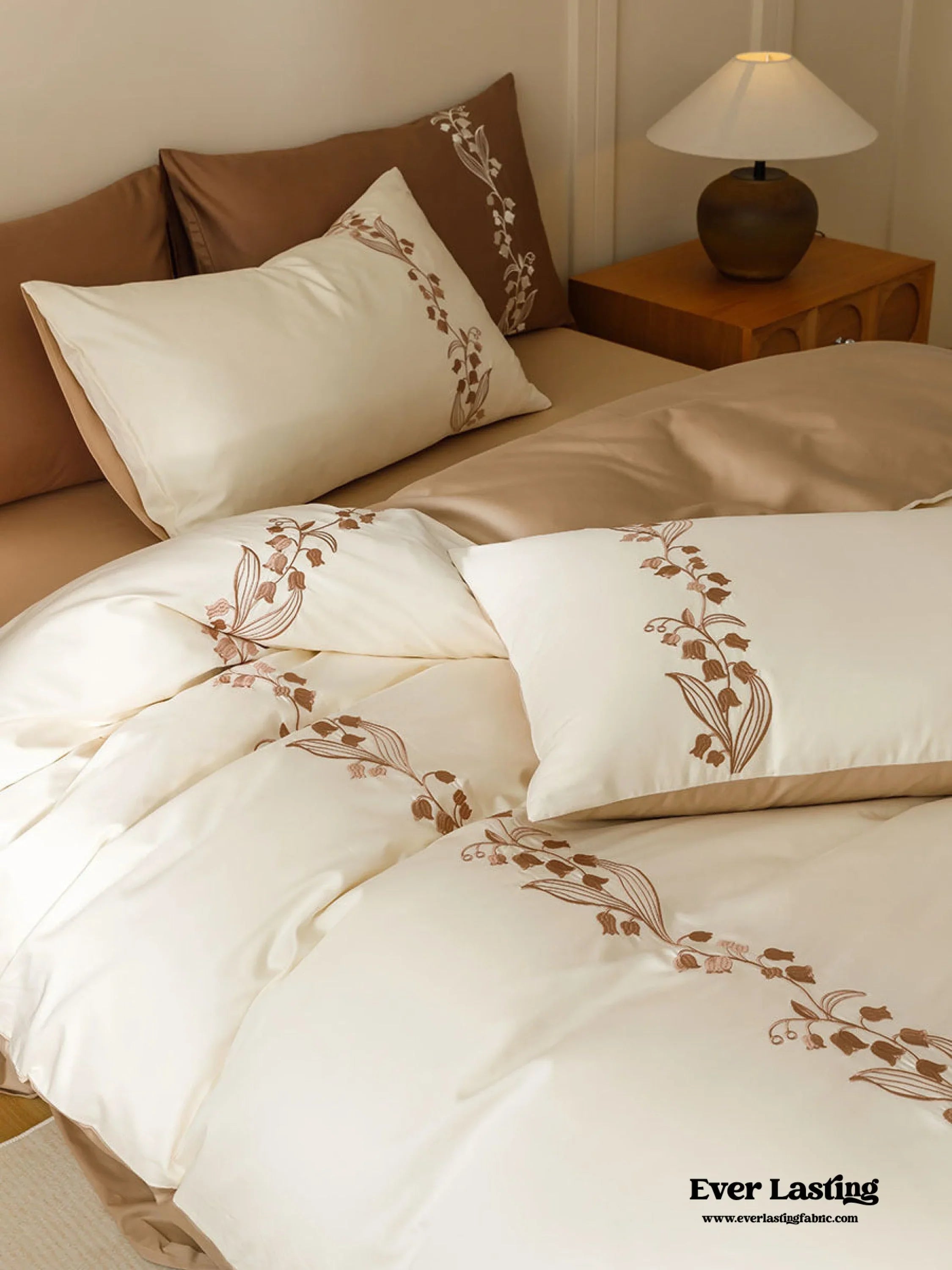 Lily of the Valley Embroidered Silky Bedding Set / Brown Ever Lasting