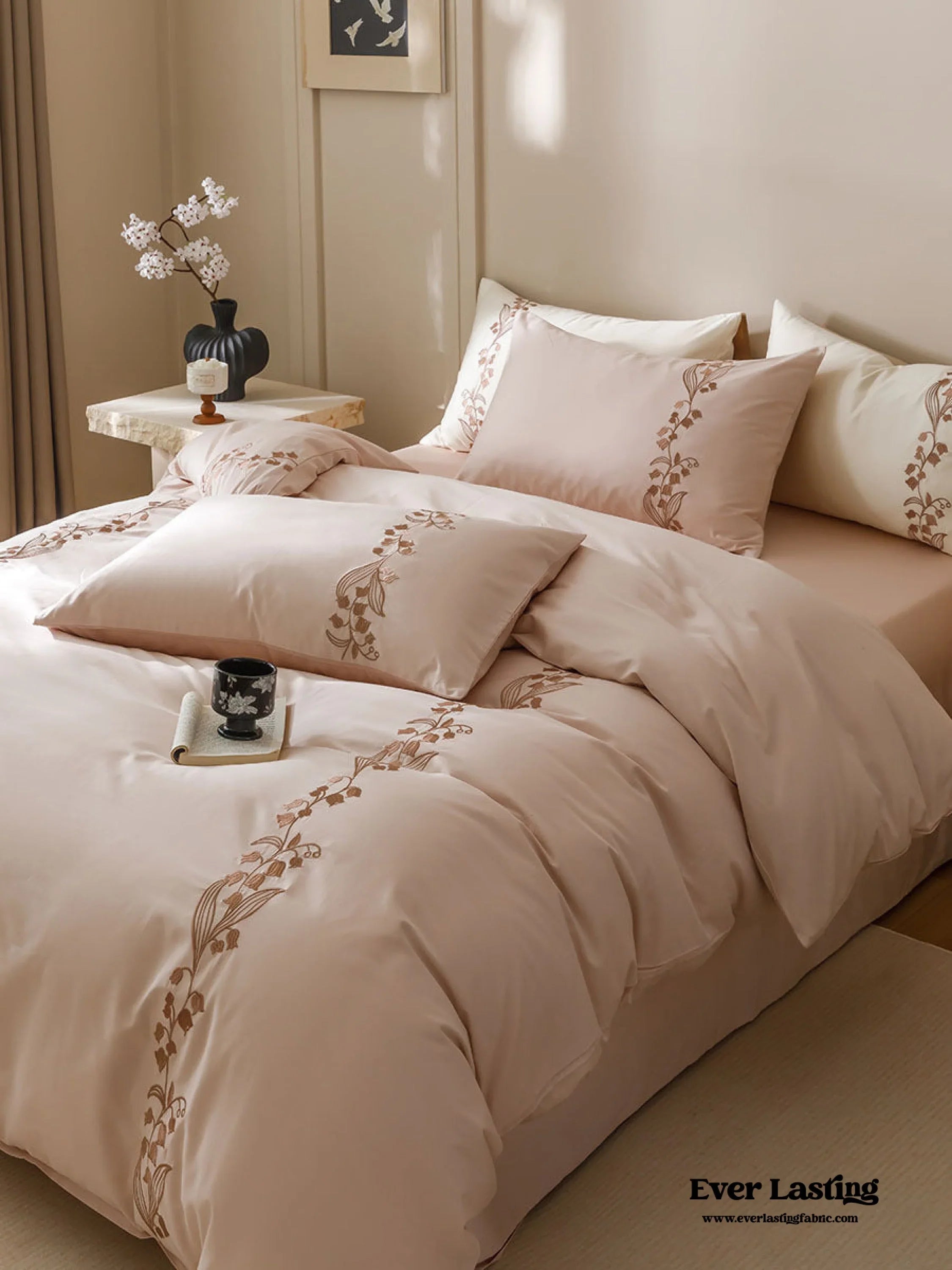 Lily of the Valley Embroidered Silky Bedding Set / Brown Ever Lasting