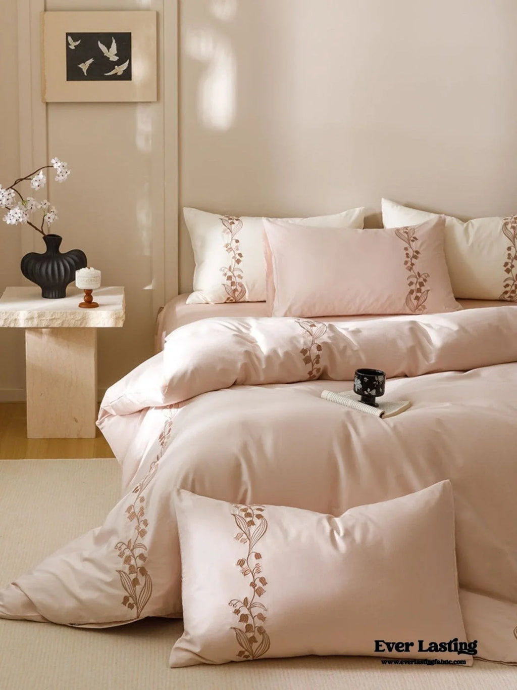 Lily of the Valley Embroidered Silky Bedding Set / Pink Ever Lasting