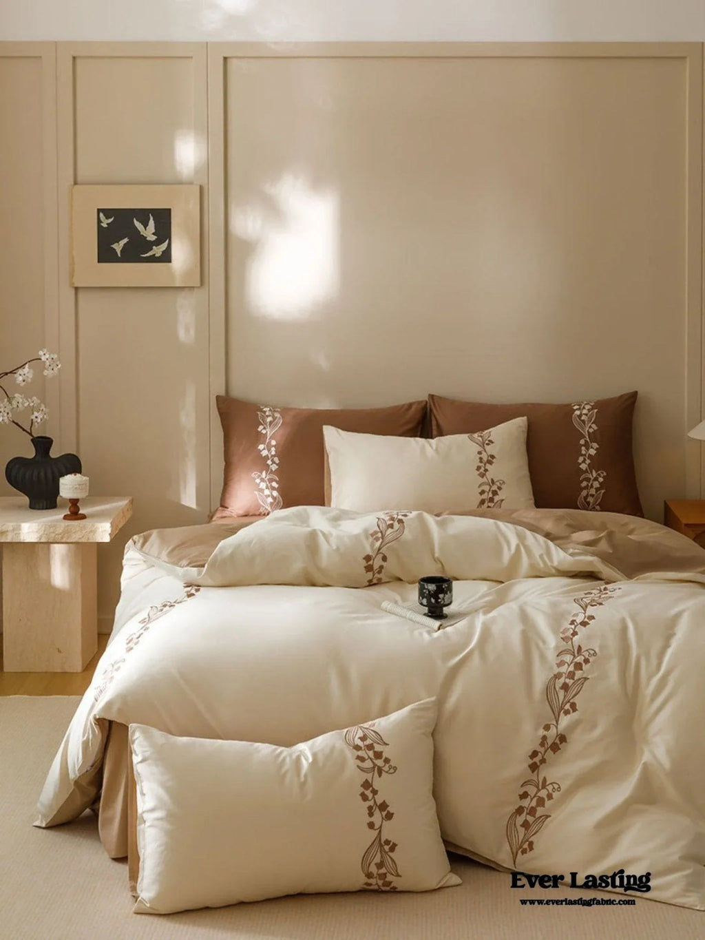 Lily of the Valley Embroidered Silky Bedding Set / Pink Ever Lasting